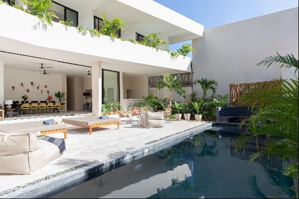 SUCCESSFUL AND SOPHISTICATED VILLA COMPOUND IN TULUM CENTRO