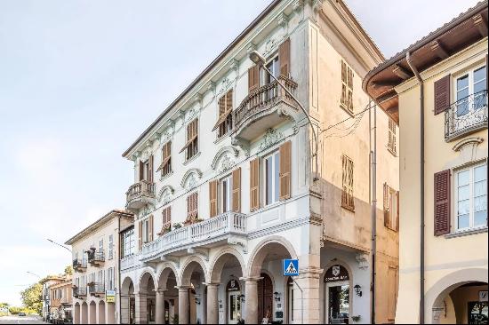 elegant apartment in a 19th-century period building