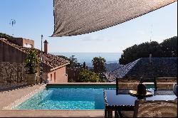 Contemporary home with great sea views in Alella