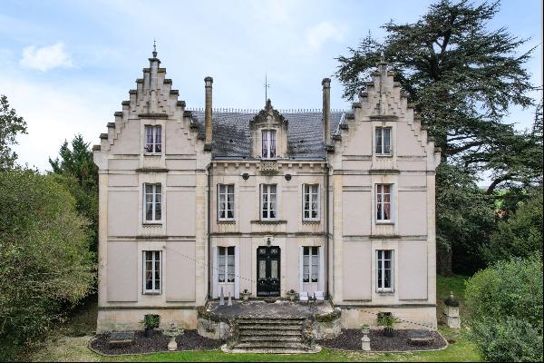 CHATEAU 20 ROOMS IN MIRAMBEAU