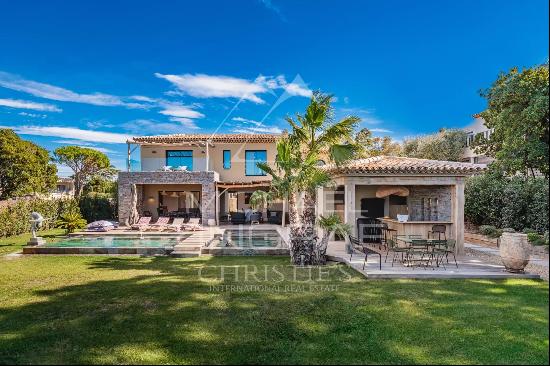 Saint-Tropez - Contemporary villa close to the center