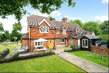 Sawyard Cottages, Sheffield Park, Uckfield, East Sussex, TN22 3QP