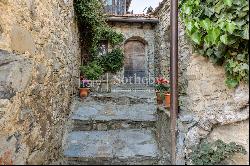 Small ancient hamlet on the Lunigiana hills