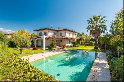 Private Villa for sale in Forte Dei Marmi (Italy)