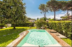 Private Villa for sale in Forte Dei Marmi (Italy)