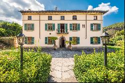 Private Villa for sale in Lucca (Italy)