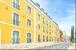 2 Bedroom Apartment, Janelas Verdes, Estrela, Lisbon