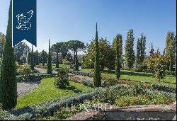 Lovely luxury hotel for sale in the province of Arezzo