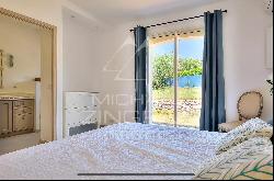 CLOSE TO THE VILLAGE OF VALBONNE - NICE RENOVATED VILLA