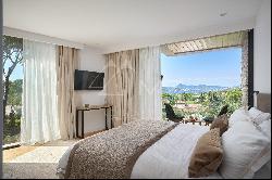 Saint-Tropez - Magnificient contemporary villa