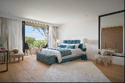 Saint-Tropez - Magnificient contemporary villa