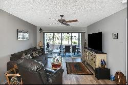 436 Cerromar Ln #380, Venice, FL 34293