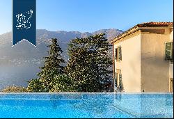 Finely-renovated luxury villa in a charming panoramic position in Torno
