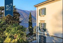 Finely-renovated luxury villa in a charming panoramic position in Torno