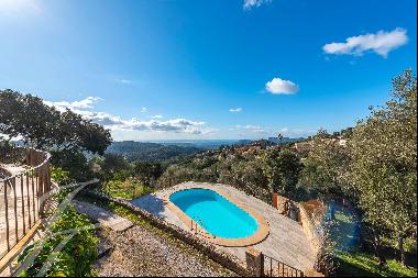 Villa with Breathtacking Views & Vacational Rental License