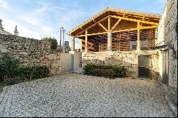 Farm, 6 bedrooms, for Sale