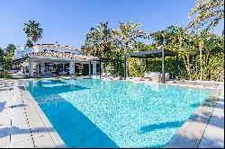 Impressive property in front of the Terramar Golf Club
