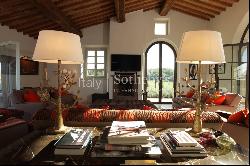 Exceptional luxury villa close to Siena and Montalcino with pool