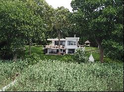 Modern Residence On The Water, Pool & Dock Near Long Beach