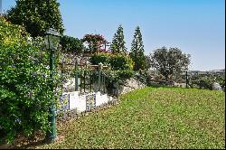 Small Farm, 8 bedrooms, for Sale