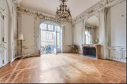 Reception apartment Paris 16eme