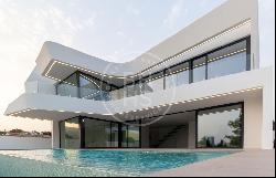 Villa for sale in Alicante, Calpe, Calpe 03710