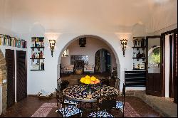 Splendid villa in Pantelleria.