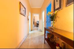 Apartment in Palace House in the center of Seville