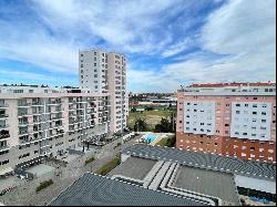 4 Bedroom Duplex With Terraces, Laranjeiras, Lisboa