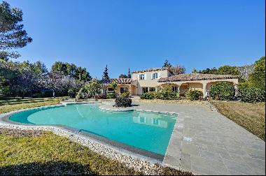280 m² house near Aix en Provence