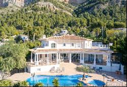 Luxury Villa with Panoramic Views of Javea's Vineyards and Montg, Jávea 03730