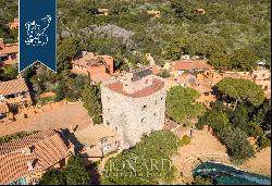 Wonderful tower for sale on the island of Giannutri