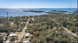 704 SE Ave D, Carrabelle FL 32322