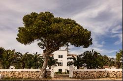 Menorca: An Estate of Elegance