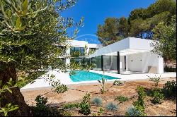 Modern Villa for Sale in La Cala Area, Javea, Jávea 03738