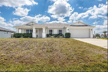706 NW 2nd Lane, Cape Coral FL 33993