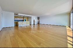 For sale in Vernate prestigious apartment with spectacular views of Lake Lugano