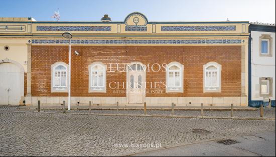 5 bedroom traditional villa, for sale, in So Brs de Alportel, Algarve