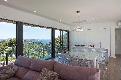 Modern newly built villa with sea views