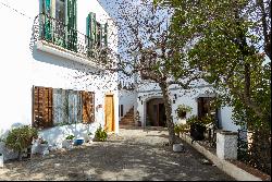 Fabulous finca with sea views near Llavaneres