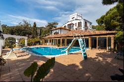 Fabulous finca with sea views near Llavaneres