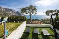 Modern villa, eze bord-de-Mer, with panoramic view