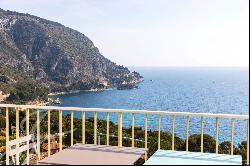 Modern villa, eze bord-de-Mer, with panoramic view