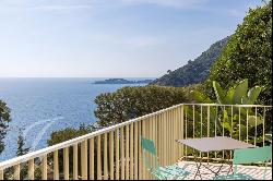 Modern villa, eze bord-de-Mer, with panoramic view