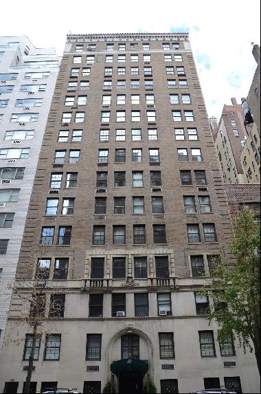 55 EAST 72ND STREET 1W in New York, New York