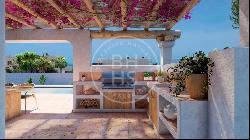 Villa for sale in Alicante, Teulada, Moraira, Teulada 03724