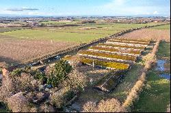 Foston Lane Poultry Farm, North Frodingham, Driffield, East Yorkshire, YO25 8JZ