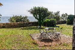 St Nazaire: Sea view villa with garden