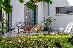 St Nazaire: Sea view villa with garden