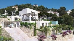 Villa for sale in Alicante, Teulada, Paichi, Teulada 03724